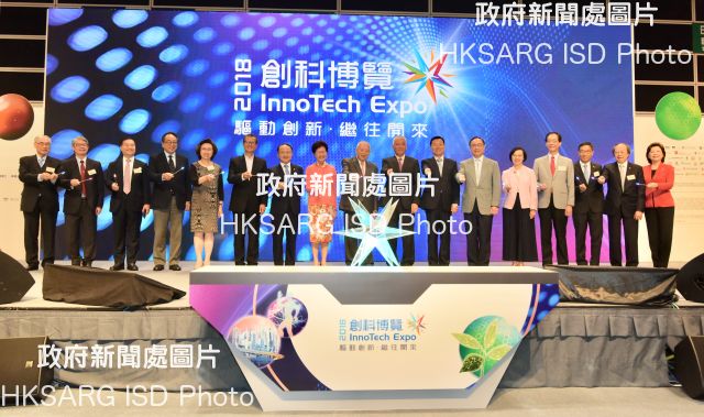 The Chief Executive, Mrs Carrie Lam, attended the opening ceremony of the InnoTech Expo 2018 held at the Hong Kong Convention and Exhibition Centre today (September 23). Photo shows Mrs Lam (eighth left) officiating at the ceremony with Vice-Chairman of the National Committee of the Chinese People's Political Consultative Conference Mr Tung Chee Hwa (centre); the Minister of Science and Technology, Mr Wang Zhigang (eighth right); the Director of the Liaison Office of the Central People's Government in the Hong Kong Special Administrative Region (HKSAR), Mr Wang Zhimin (seventh left); the Commissioner of the Ministry of Foreign Affairs of the People's Republic of China in the HKSAR, Mr Xie Feng (seventh right); the Financial Secretary, Mr Paul Chan (sixth left); the Secretary for Innovation and Technology, Mr Nicholas W Yang (sixth right); the Secretary for Food and Health, Professor Sophia Chan (fifth right); the Founding President of the Academy of Sciences of Hong Kong and Convenor of the InnoTech Expo 2018, Professor Tsui Lap-chee (fourth left); and other guests. 