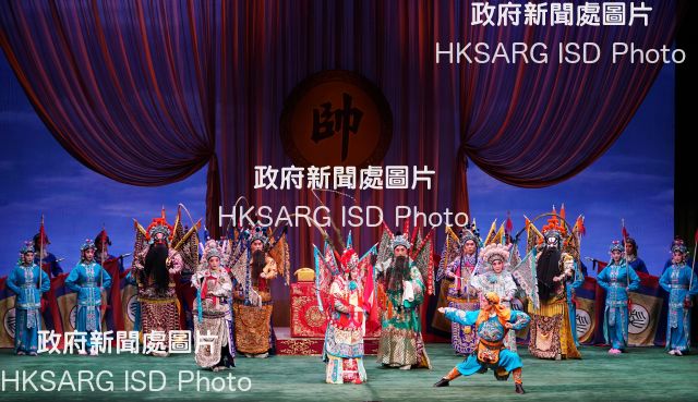 The opening programme of the 10th Chinese Opera Festival at the Xiqu Centre featured the renowned China National Peking Opera Company and the Shanghai Jingju Theatre Company, presenting a panorama of the amazing artistry of the northern and southern schools of the traditional performing art. The festival runs until August 18. PHOTO: "Mu Guiying Taking Command" by China National Peking Opera Company